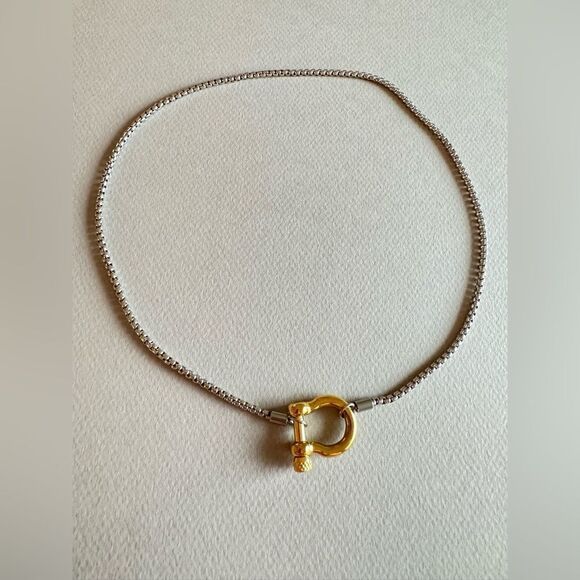 Gold and Silver Chain Necklace A910 - Picture 2 of 4